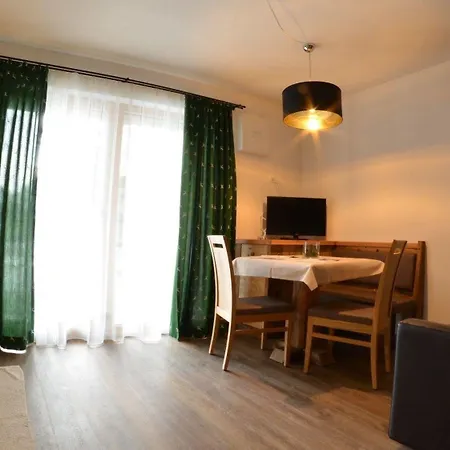 Hotel apartamentowy Alpine Mountain 4*
